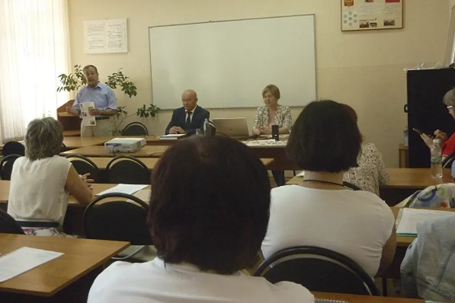 Cеминар с финансовыми работниками из профсоюзных организаций г. Омска
